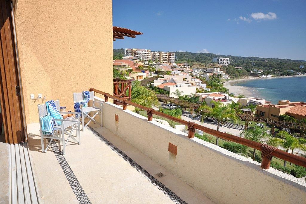 CONDO KATHY PUNTA ESMERALDA Galvan Real Estate