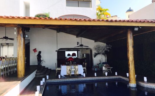 VILLA VICTORIA