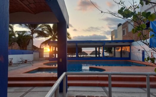 EL CORAL BUNGALOWS