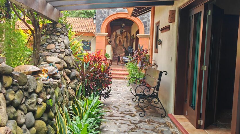 LA VILLA BELLA su Hacienda, Punta El Custodio