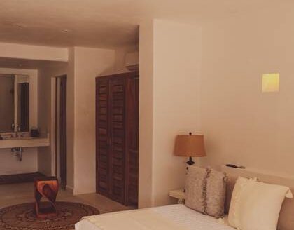 EL CAREYES CLUB AND RESIDENCES