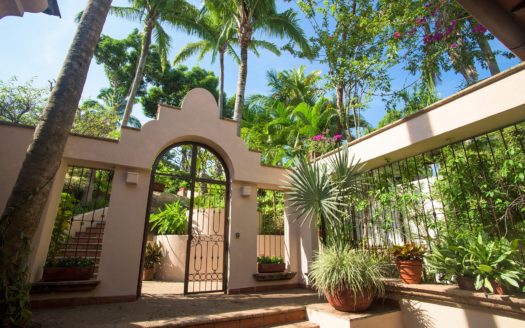 HACIENDA DEL MAR