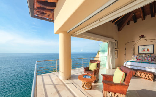 VILLA BAHIA