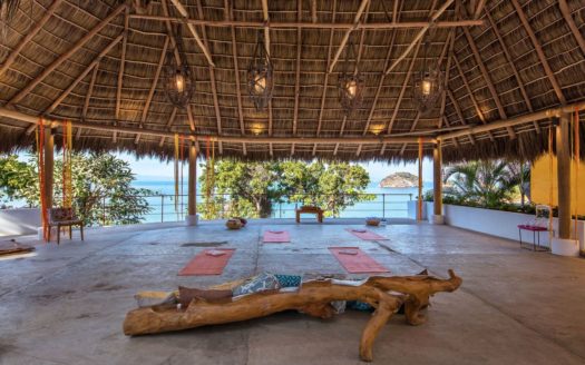VILLA MANDARINA