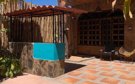 CASA JARDIN