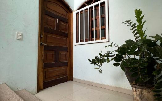 APARTAMENTO “LA PLAZA”  UNIT 1