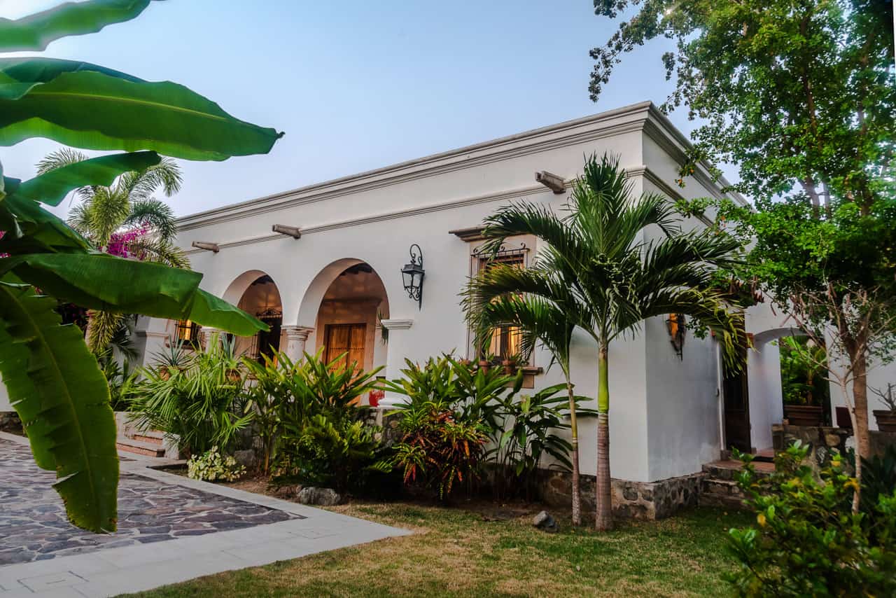 LA HACIENDA Galvan Real Estate