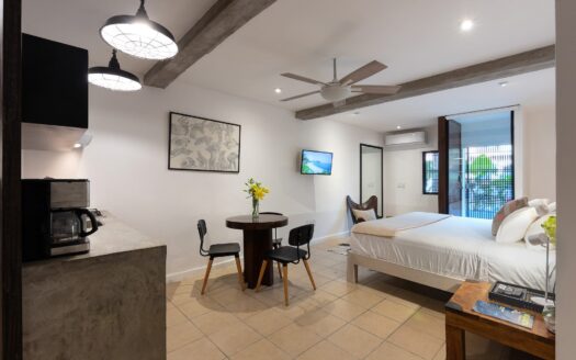 Ground Floor Studio #2 – Casa Lucas