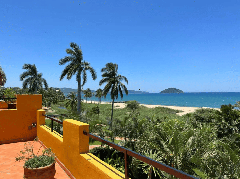 CASA GEMMA PARAISO ESCONDIDO Galvan Real Estate