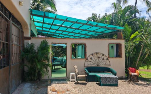 Numero Uno Suites and Boutique RV Park