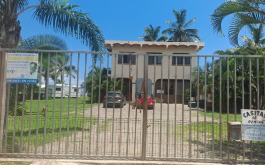 Numero Uno Suites and Boutique RV Park