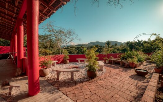RANCHO PARAISO