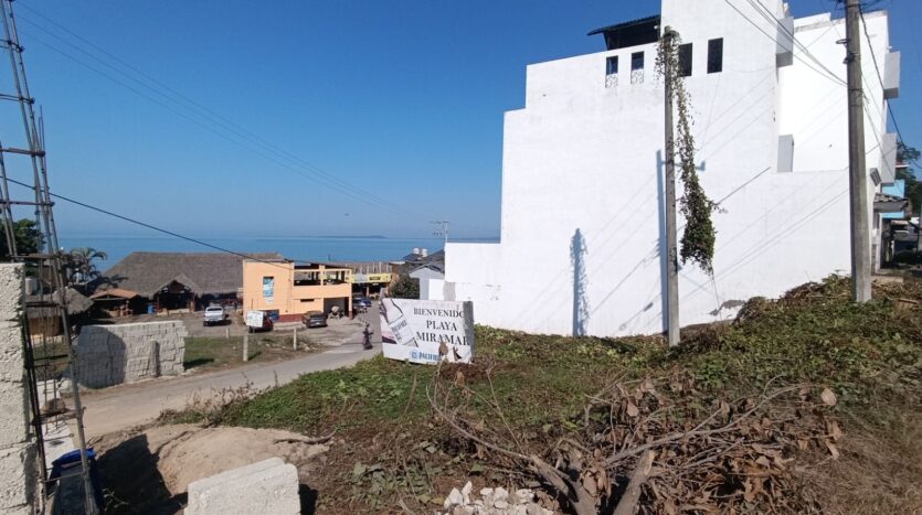 LOTE LA ESQUINA