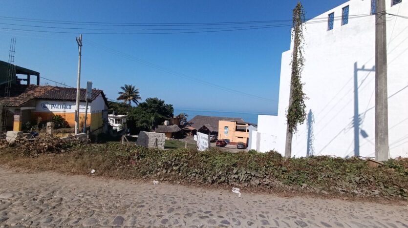 LOTE LA ESQUINA