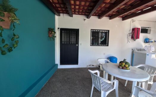 BUNGALOWS CORAL CREST UNIT 1