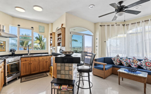 CONDO QUINCE DEL SOL