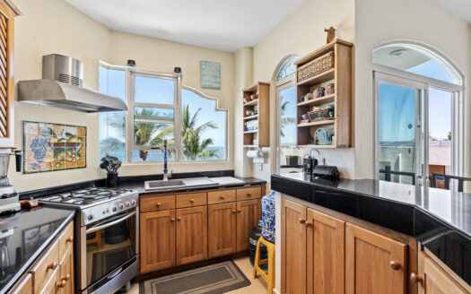 CONDO QUINCE DEL SOL