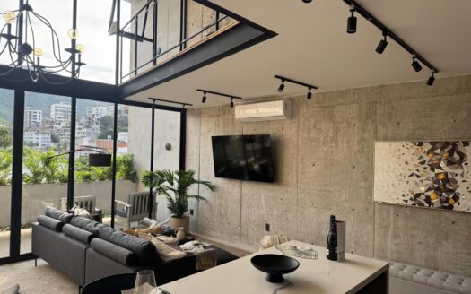 VARIA LIVING – PUERTO VALLARTA ROMANTIC ZONE