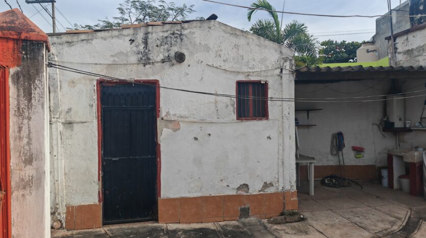 CASA MADERO