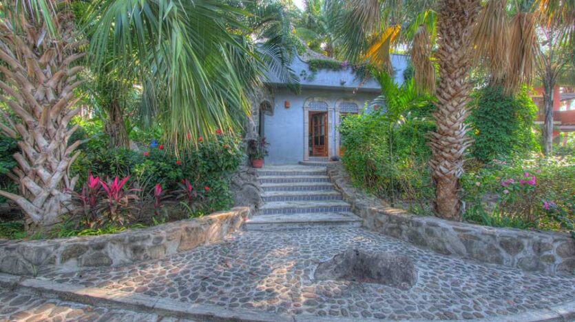 CASA CHALATA FOR RENT