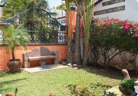 HACIENDA ALCANTAR
