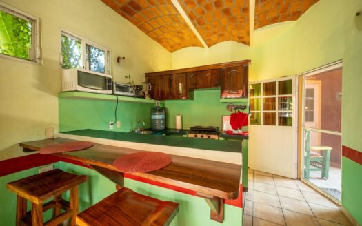 CASA HAPPY SOL – CRAB