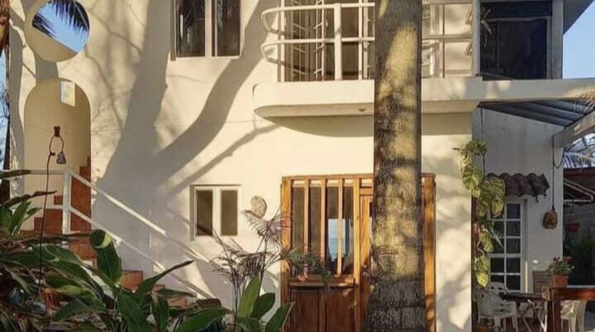 CASA ANA